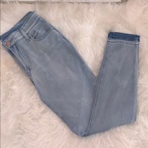 Old Navy Rockstar Super Skinny 24/7 Jeans